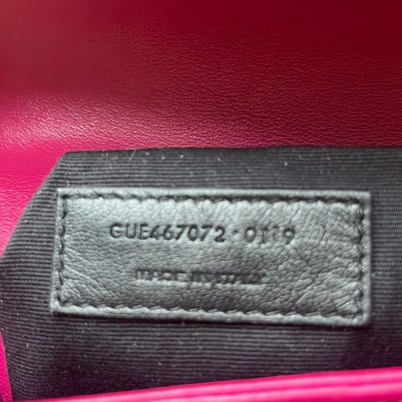 Like New Saint Laurent YSL Toy Loulou Matelasse Bag in Bright Pink - Picture 6 of 11